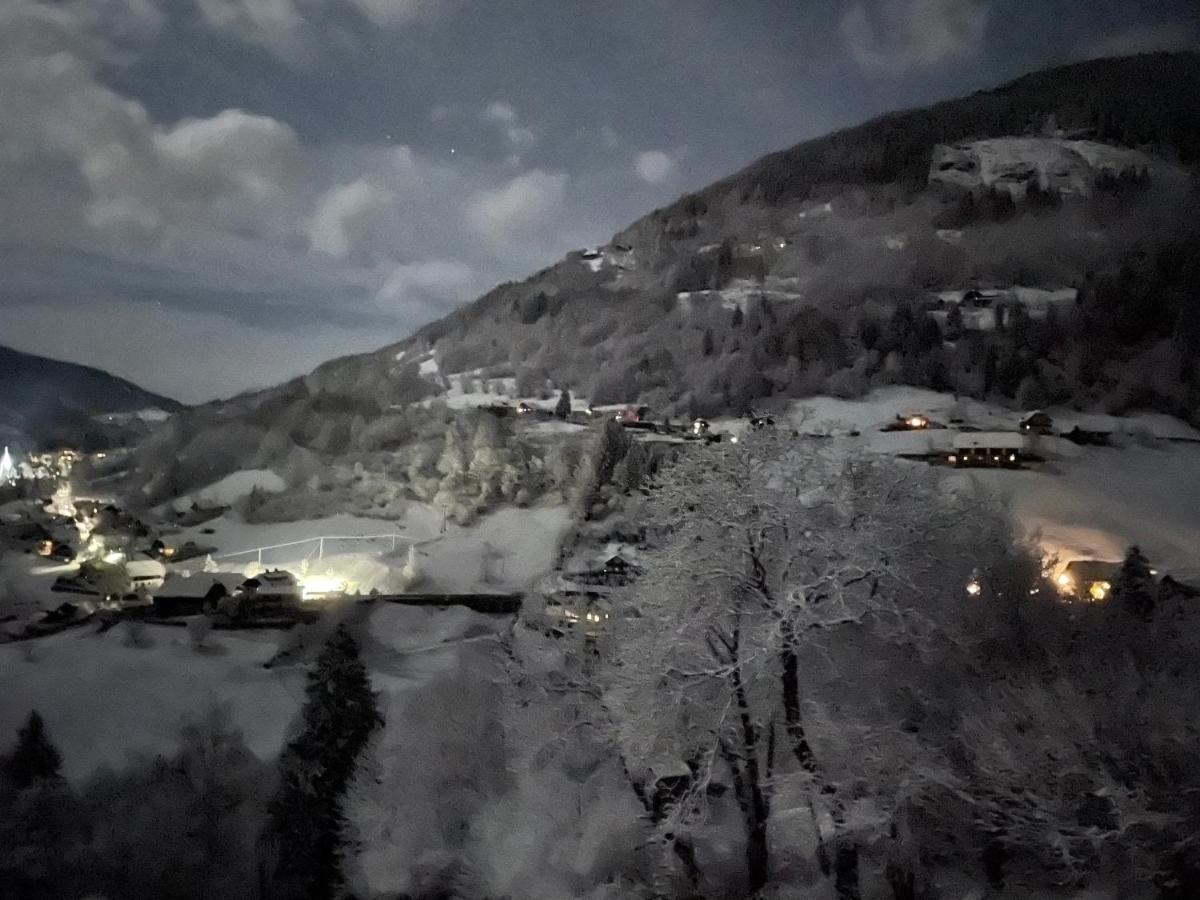 Landhaus Schoenblick 拉登泰因 外观 照片